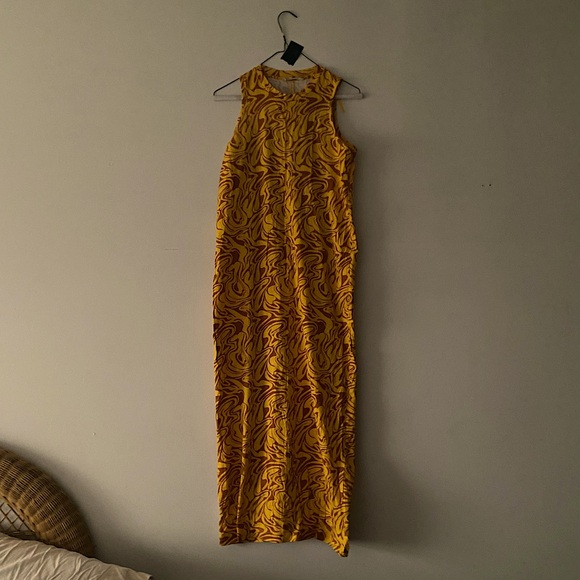 Vibrant Maxi Dress - Picture 2 of 4
